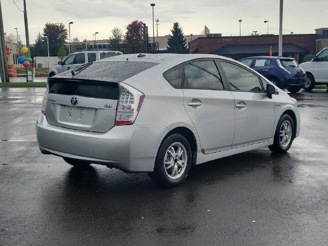 2010 Toyota Prius - $9,498