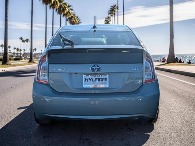 2012 Toyota Prius - $13,083
