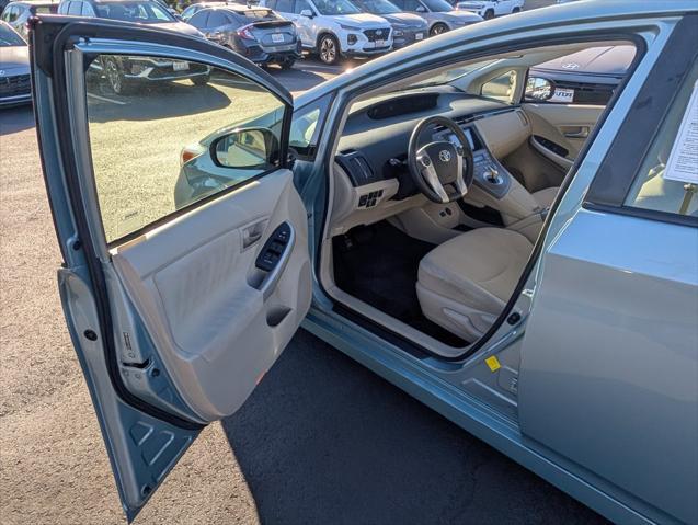2012 Toyota Prius - $13,083