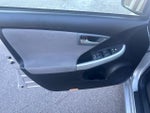 2013 Prius Thumbnail 10