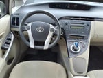 2011 Prius Thumbnail 11