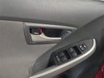 2011 Prius Thumbnail 12