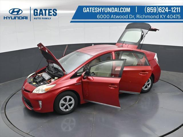 2013 Toyota Prius - $9,688
