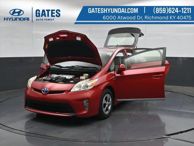 2013 Toyota Prius - $9,688