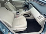 2013 Prius Thumbnail 30