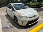2013 Prius Thumbnail 3