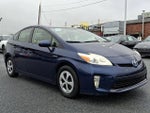 2014 Prius Thumbnail 3