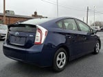 2014 Prius Thumbnail 4