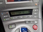2014 Prius Thumbnail 15