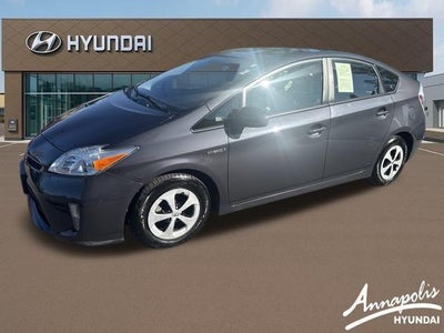 2014 Toyota Prius Five 4DR Hatchback