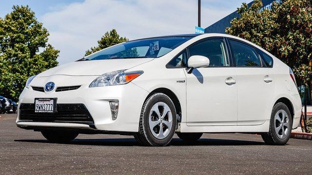 Preowned 2015 Toyota Prius Three for Sale