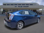 2013 Prius Thumbnail 3