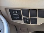 2013 Prius Thumbnail 21