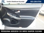 2015 Prius Thumbnail 19