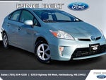 2013 Prius Thumbnail 1