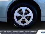 2013 Prius Thumbnail 7