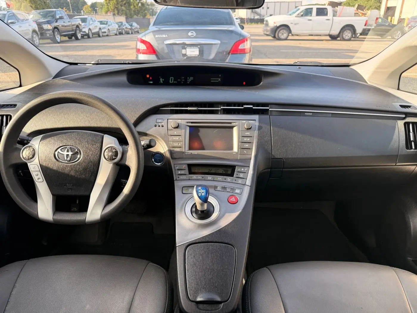 2014 Toyota Prius - $9,950