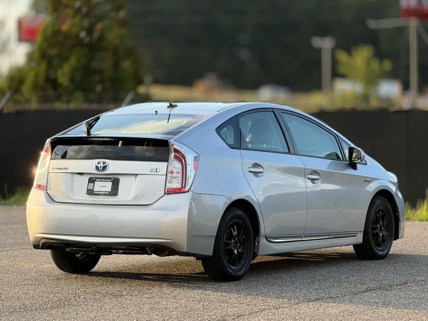 2014 Toyota Prius - $9,950
