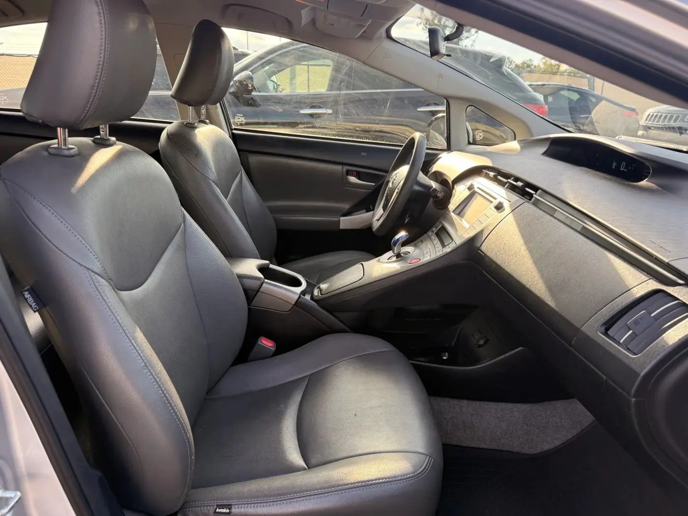 2014 Toyota Prius - $9,950