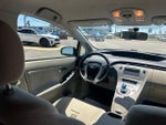 2015 Prius Thumbnail 13