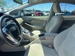 2015 Prius Thumbnail 27