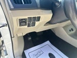2015 Prius Thumbnail 30