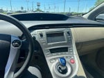 2015 Prius Thumbnail 32