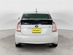 2015 Prius Thumbnail 4
