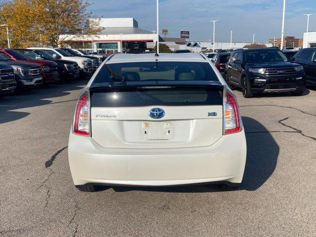 2013 Toyota Prius - $12,942