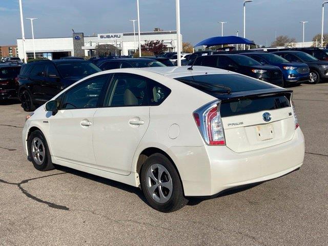 2013 Toyota Prius - $12,942