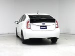 2015 Prius Thumbnail 6