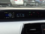 2019 Prius Thumbnail 19