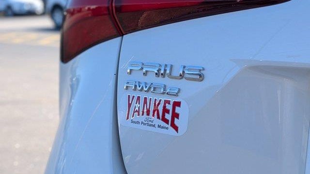 2020 Toyota Prius LE AWD-e
