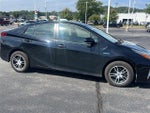 2020 Prius Thumbnail 3