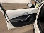 2020 Corolla Thumbnail 24