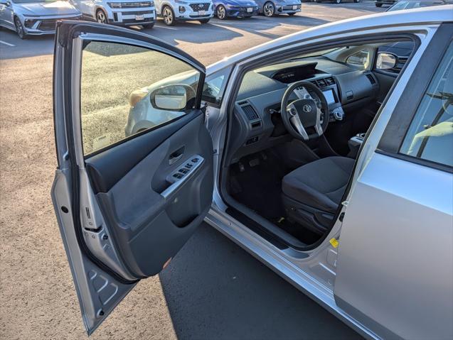 2012 Toyota Prius - $12,083