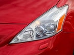 2012 Prius v Thumbnail 8