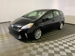 2012 Prius v Thumbnail 4