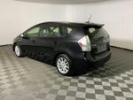 2012 Prius v Thumbnail 8