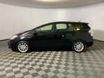 2012 Prius v Thumbnail 10
