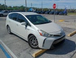 2016 Prius v Thumbnail 1