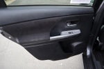 2017 Prius v Thumbnail 24