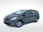 2014 Prius v Thumbnail 1
