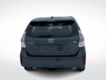 2014 Prius v Thumbnail 7