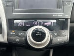 2014 Prius v Thumbnail 28