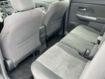 2014 Prius v Thumbnail 18