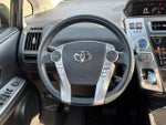 2017 Prius v Thumbnail 12