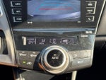 2017 Prius v Thumbnail 22
