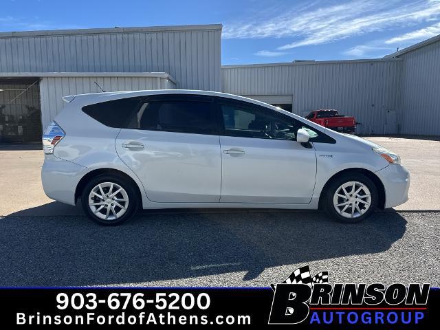 2013 Toyota Prius - $9,995