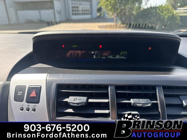 2013 Toyota Prius - $9,995
